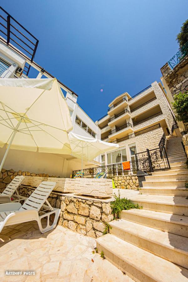 Apartments Lux Life Utjeha Εξωτερικό φωτογραφία